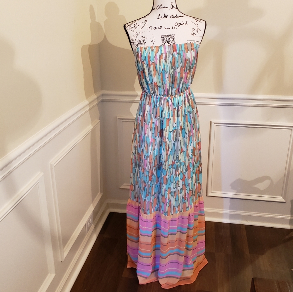 Beautiful Multicolored Strapless Dress